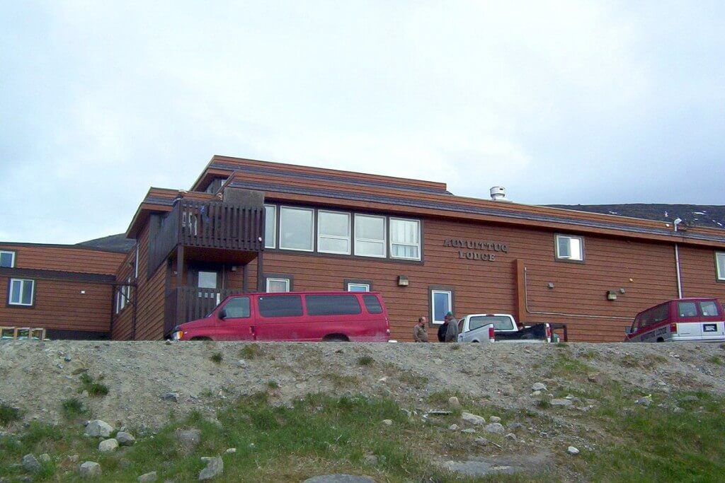 auquittuq lodge, Pangnirtung, Baffin Island, Nunavut, Canada