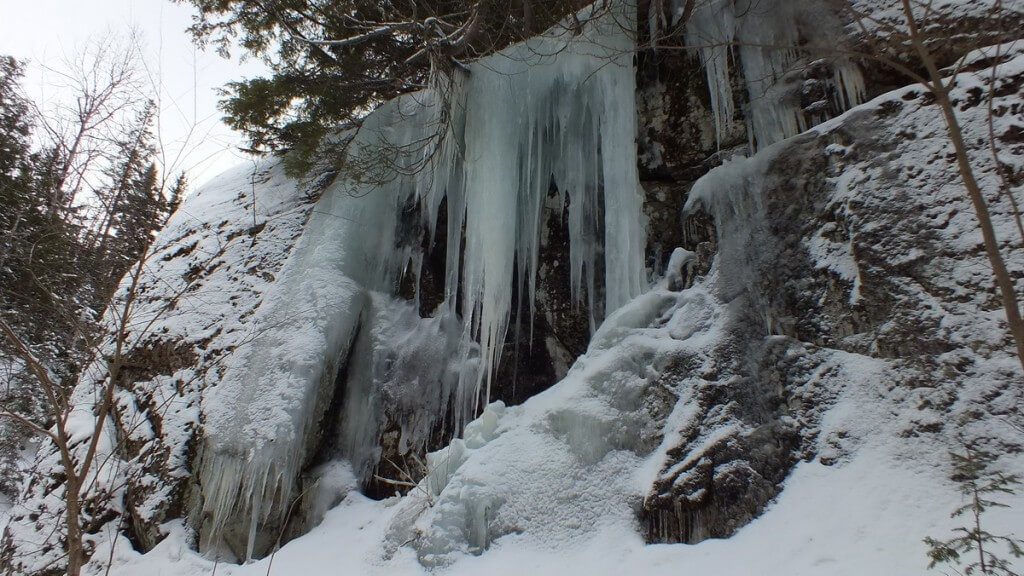 ice falls, leaf lake ski trail, Algonquin Provincial Park, Ontario, Canada