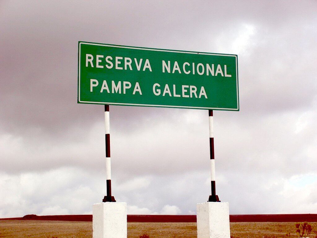 Road side sign for Reserva Nacional Pampa Galera, Peru