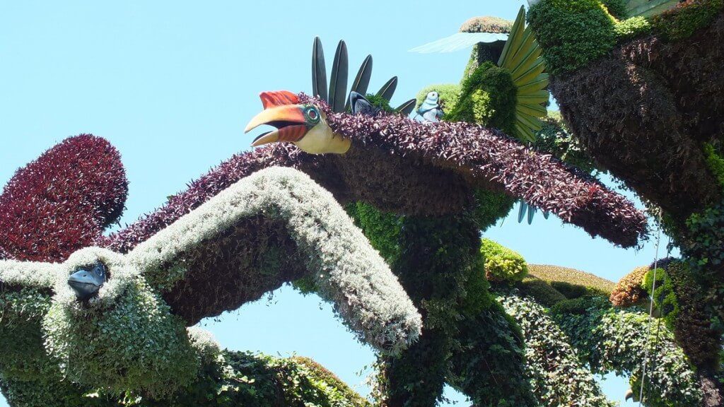 Tree of Birds (two birds) - Mosaiculture - Montreal Botancial Gardens