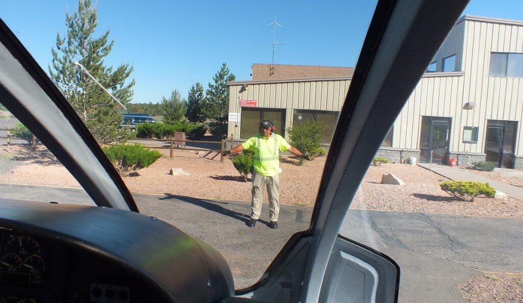 helicopter-take-off-papillon-grand-canyon-heliport-6