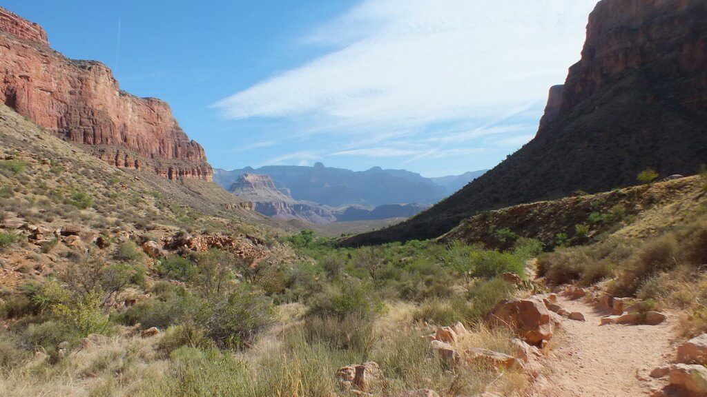 bright angel trail to indian garden - grand canyon