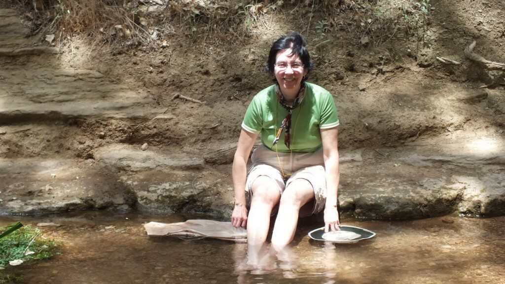 jean enjoys tiny pond at indian garden at the grand canyon 