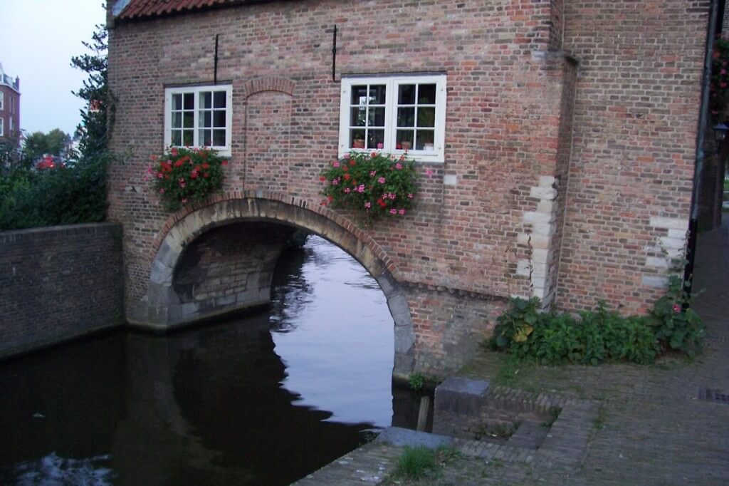 house in the Oostpoort, eastern gate, delft, the netherlands