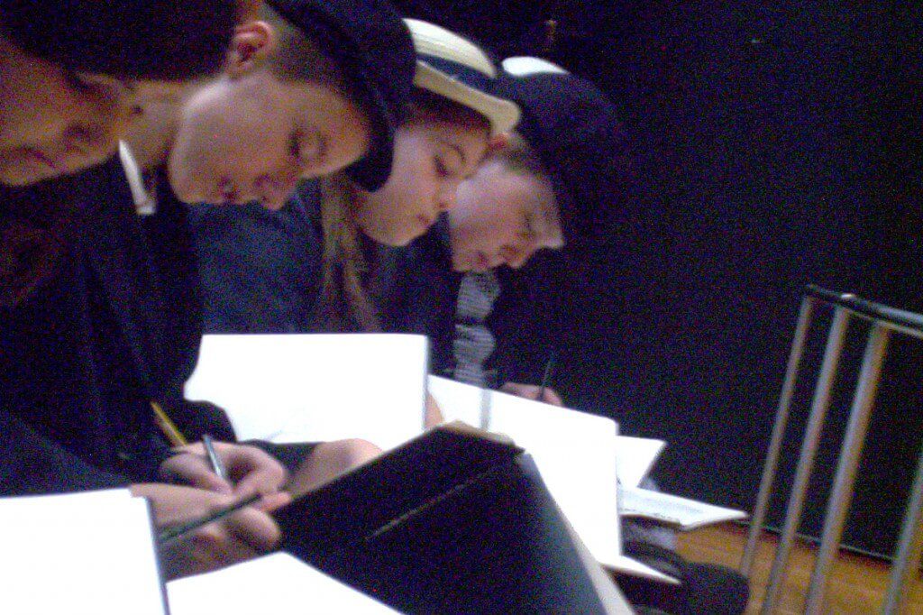 students work on sketches - rijksmuseum - amsterdam