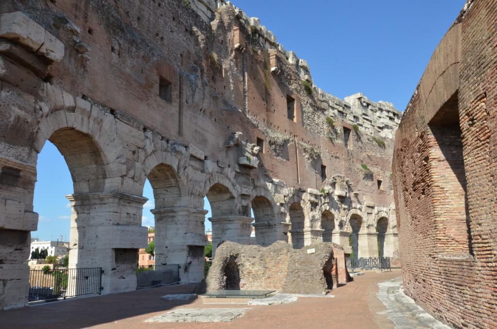 An image of the Roman arches in the interior walls of the Colosseum in Rome, Italy. Photography by Frame To Frame - Bob and Jean.