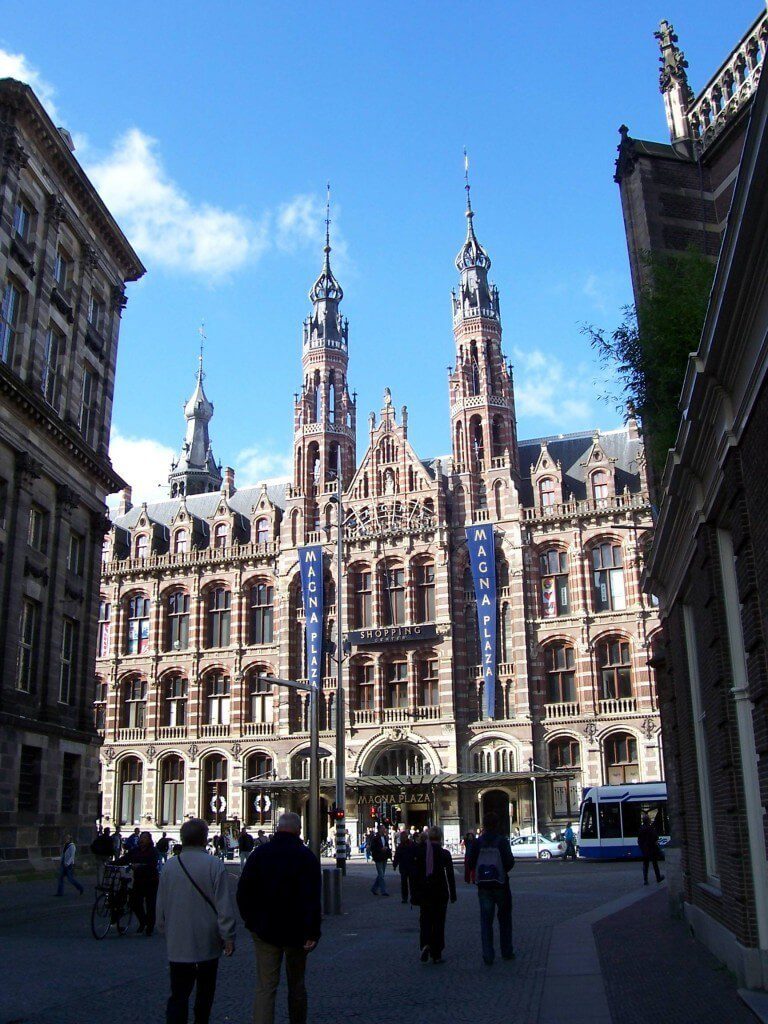 magna plaza, amsterdam, the netherlands