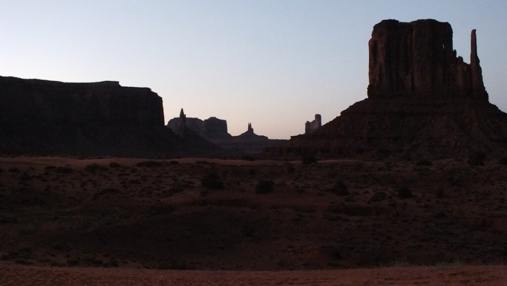 Dusk in Monument Valley in Arizona, USA.jpg 2