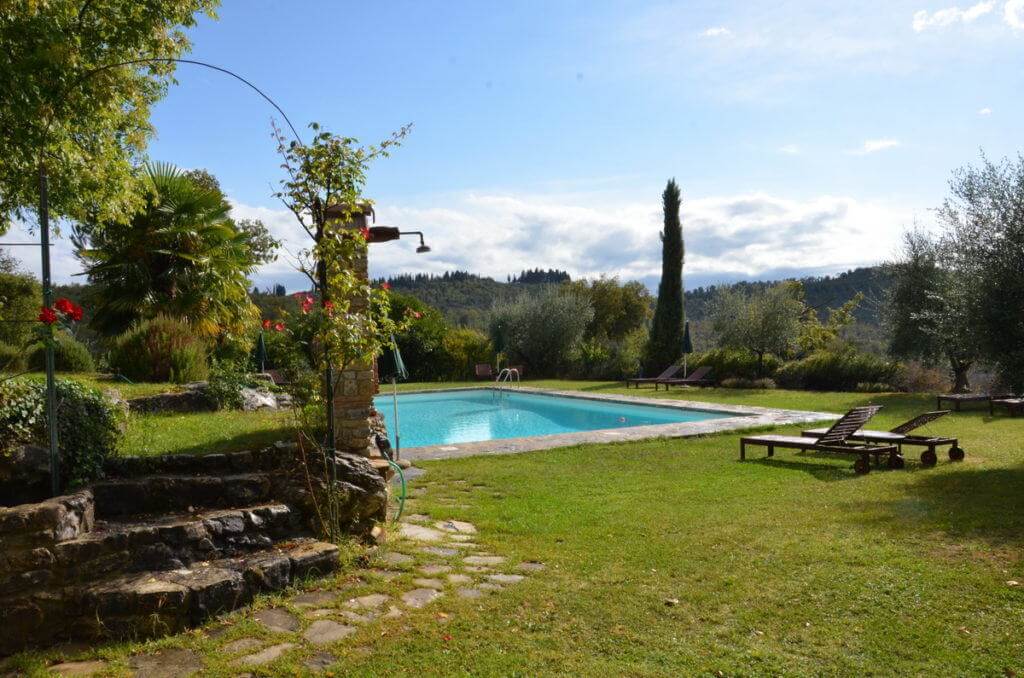 Image of the Swimming pool area at Il Colombaio di Cencio, Gaiole, Chianti, Tuscany, Italy