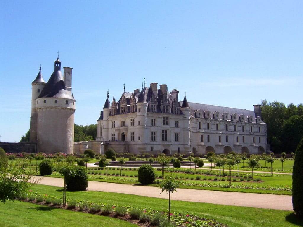 An image of Chateau de Chenonceau in Centre Val de Loire in France.