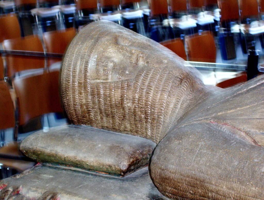 Image of the tomb of William Longespee in Salisbury Cathedral in England.