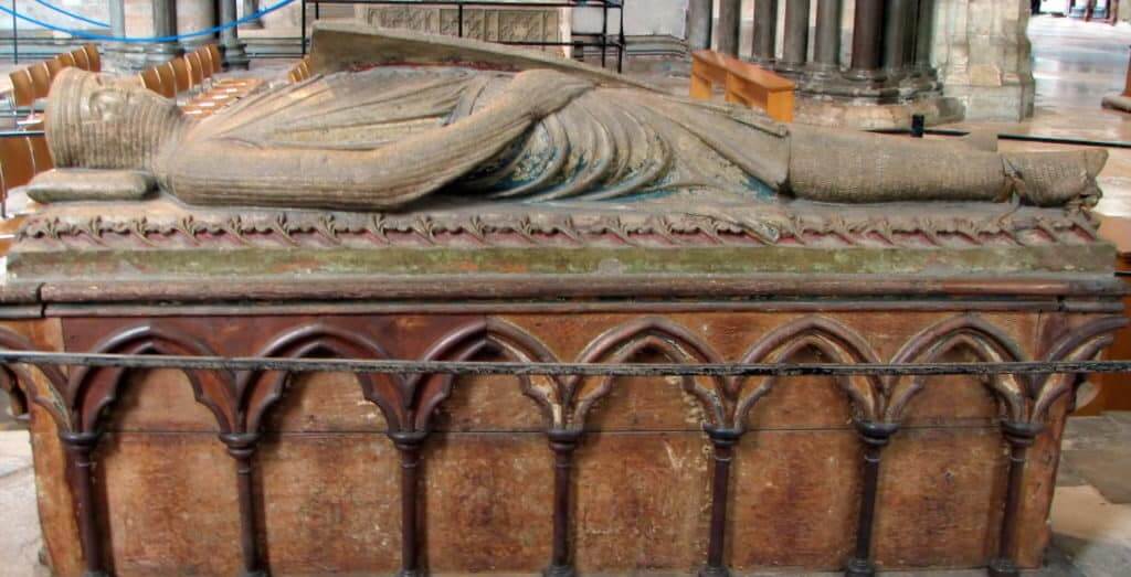 Image of the tomb of William Longespee in Salisbury Cathedral in England.
