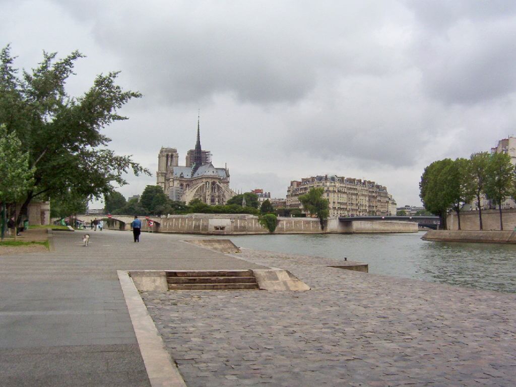 notre dame cathedral, paris, france