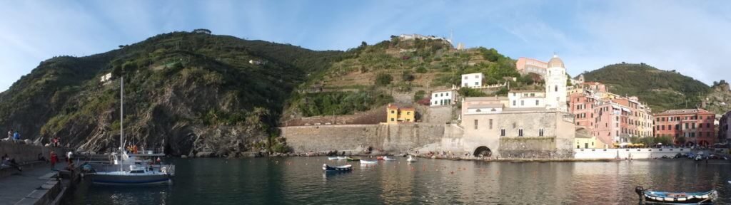 harbour, vernazza, cinque terre, italy