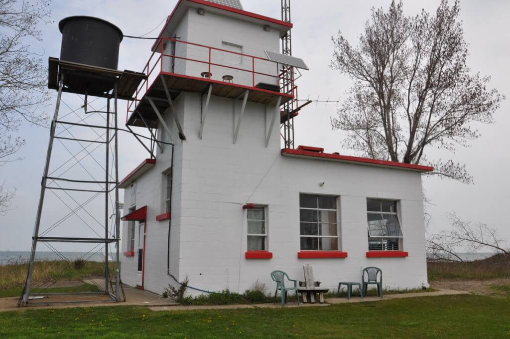 long point bird observatory research station, the tip of long point, lake erie, ontario