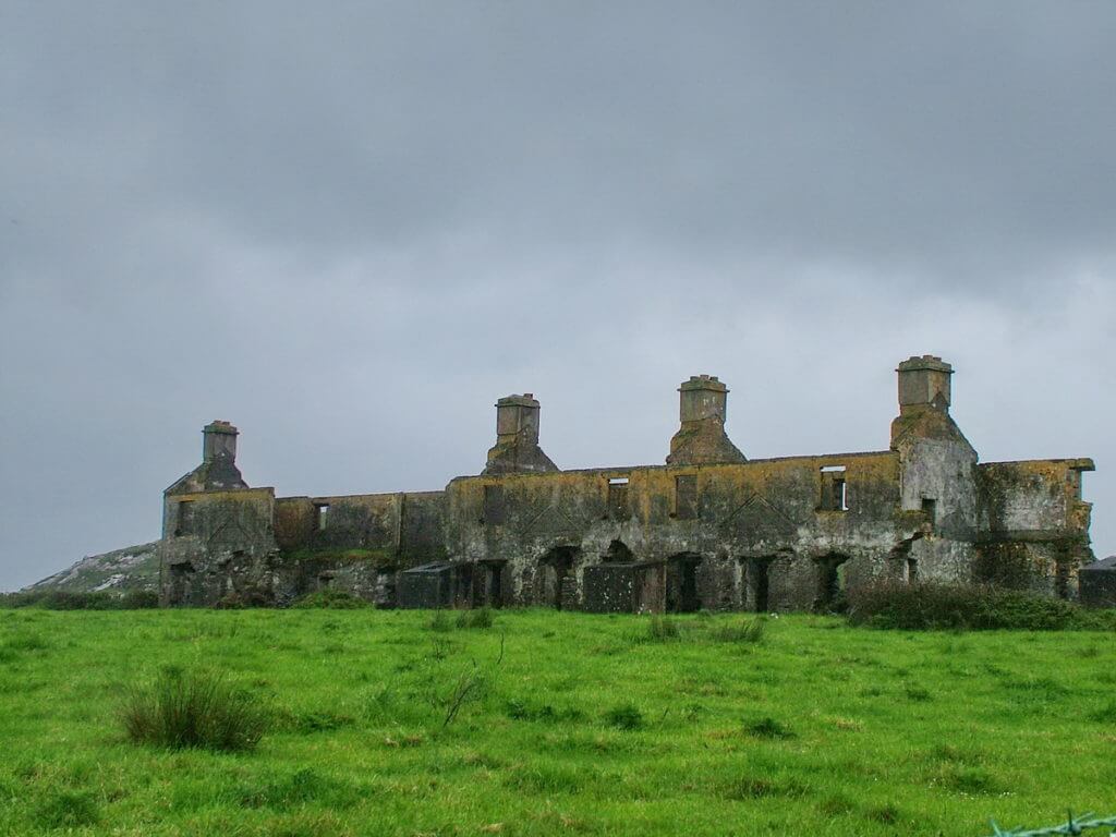 building ruins, skellig ring, ireland