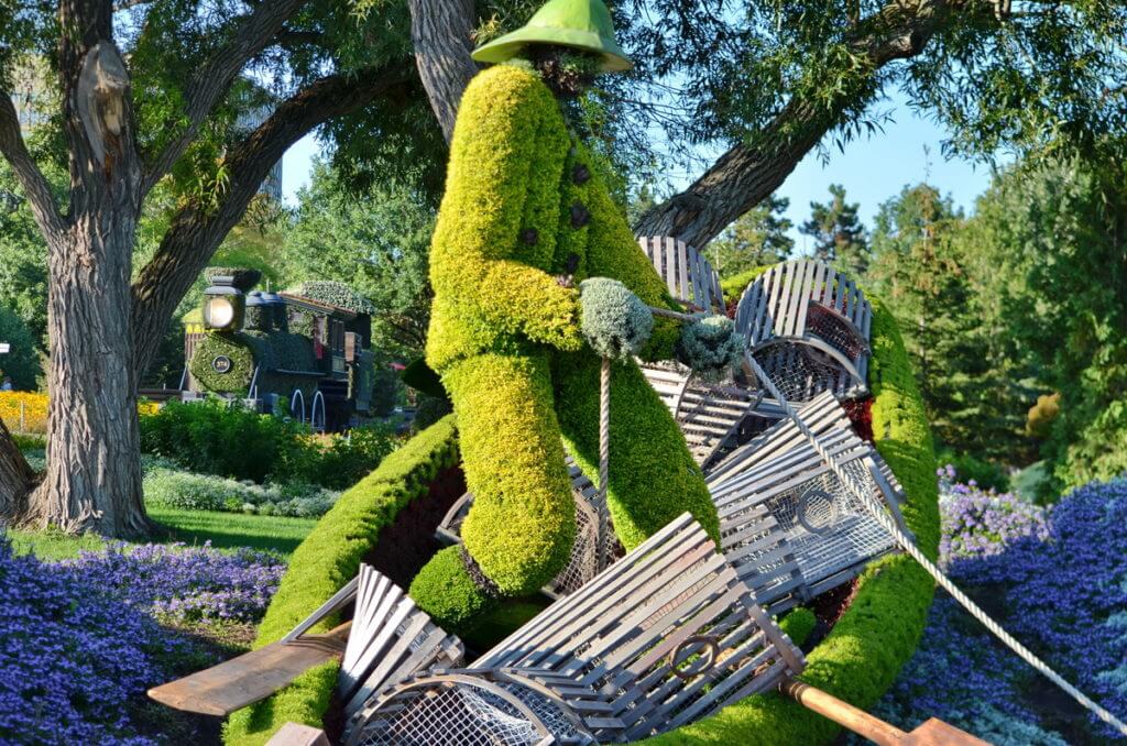 the lobster fisherman, mosaiculture 2018, gatineau, quebec, canada