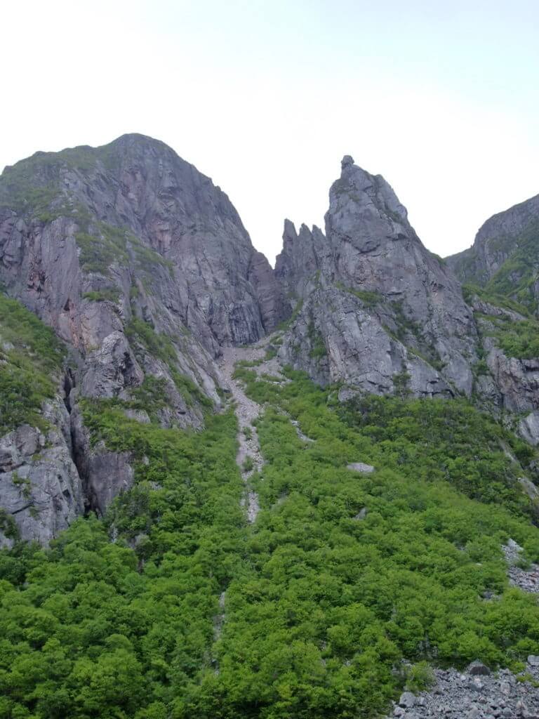 rocky cliff face, western brook pond, gros morne national park, newfoundland, canada