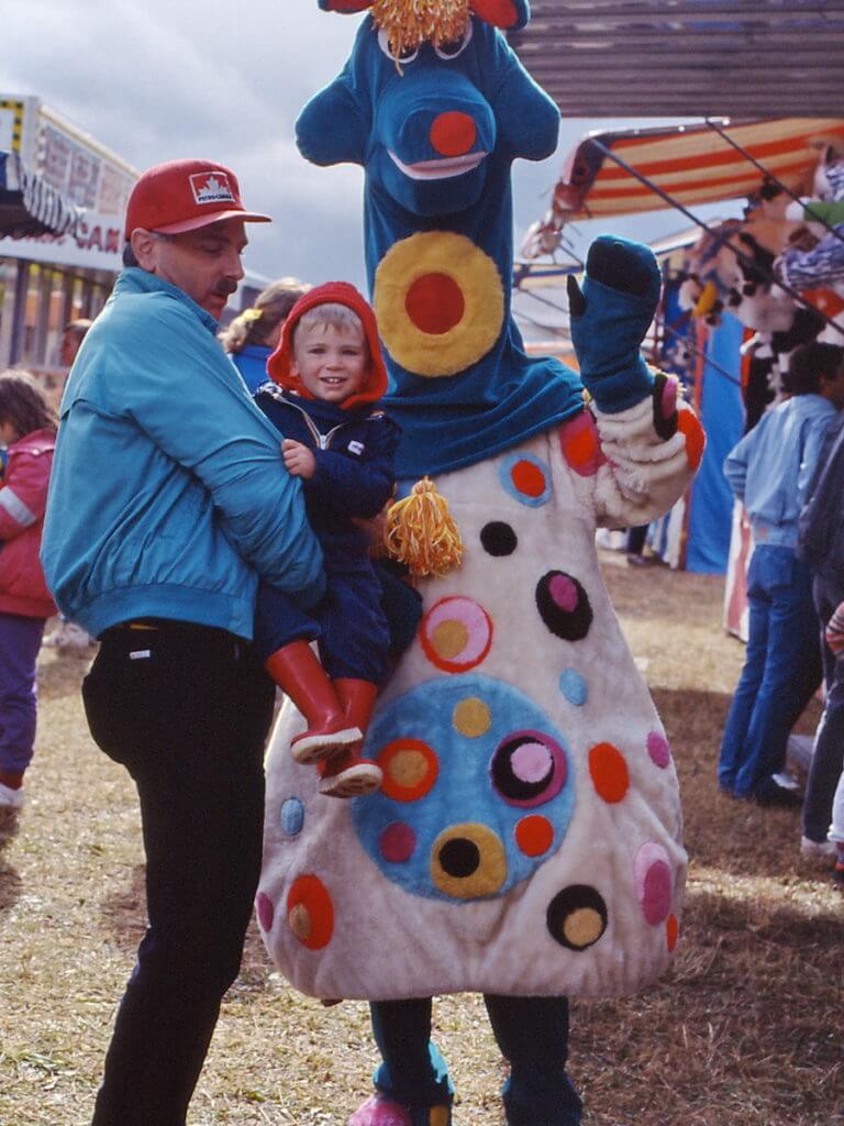 a street entertainer, markham fair, 1990
