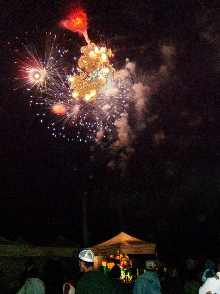 fireworks, markham fair, markham, ontario, 2007
