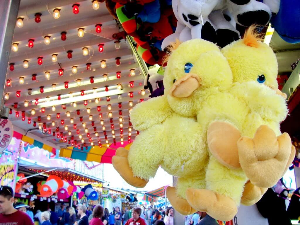 arcade games, markham fair, markham, ontario, 2007