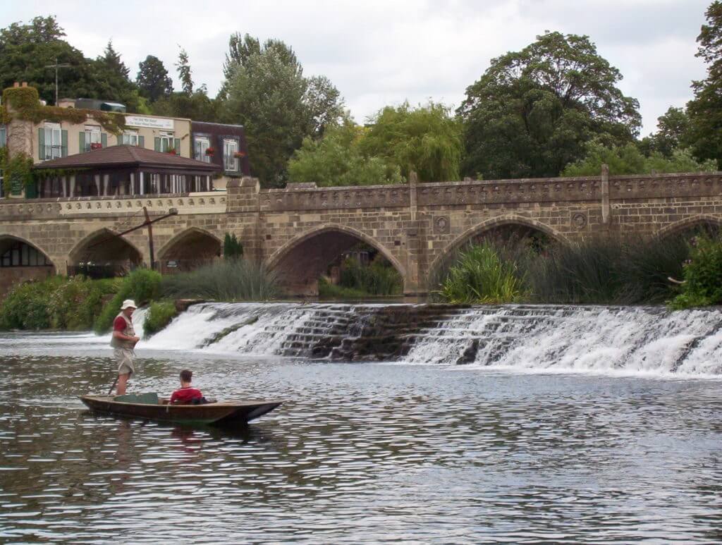 a punt at batheaston, bathampton toll bridge, avon river, bath, england