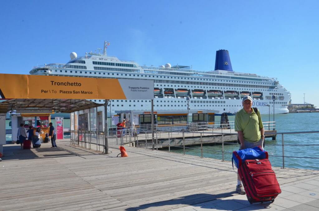 cruise ship, venice, italy