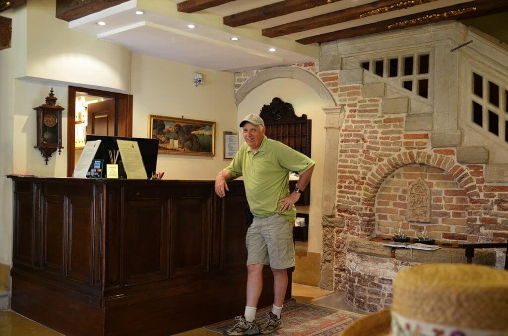 bob in a hotel foyer, venice, italy