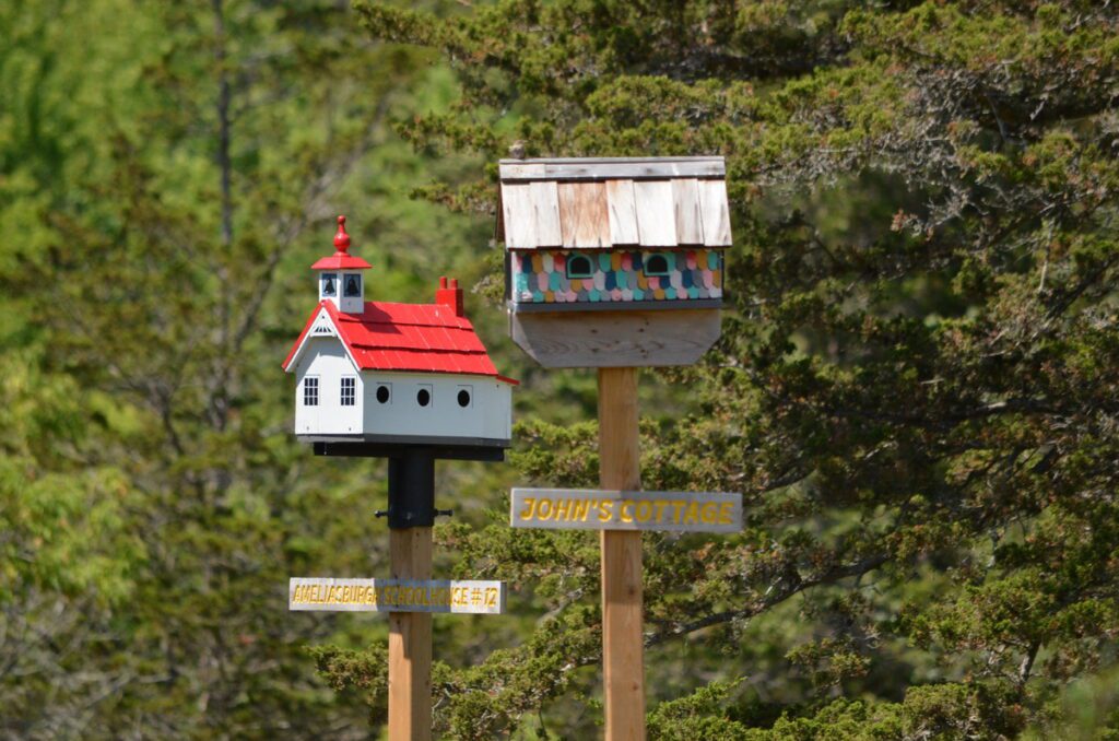 image of ameliasburgh schoohouse birdhouse, birdhouse city, picton, prince edward county, ontario