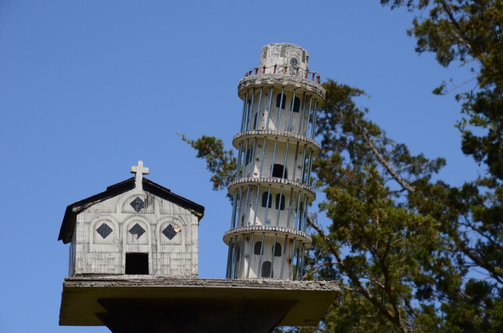 image of leaning tower of pisa birdhouse, birdhouse city, picton, ontario