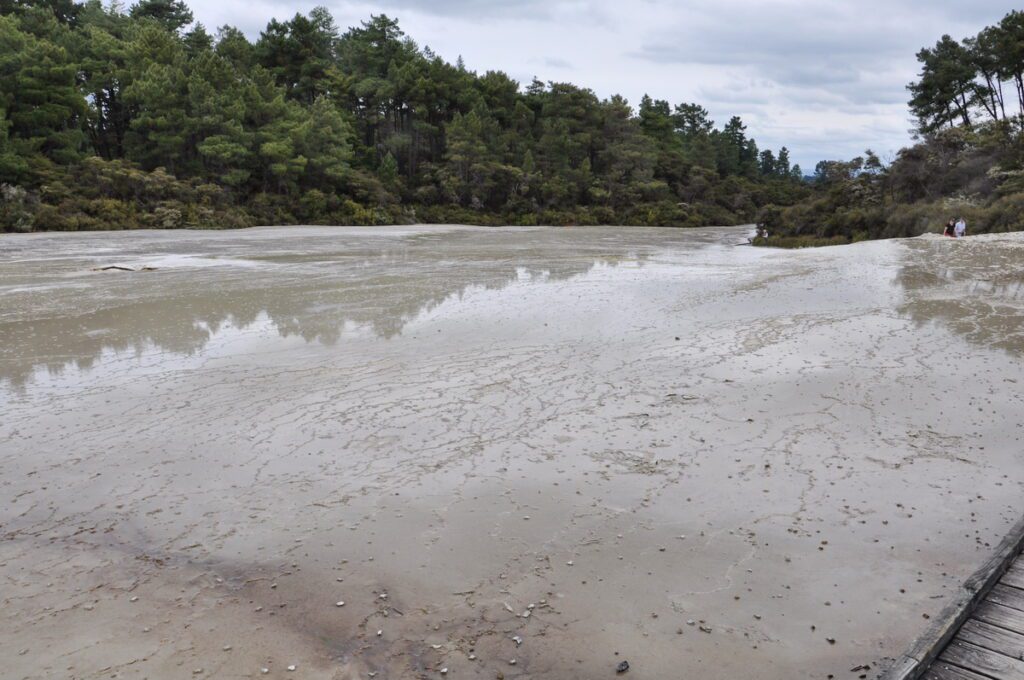 image of sinter terrace, wai-o-tapu thermal wonderland, new zealand