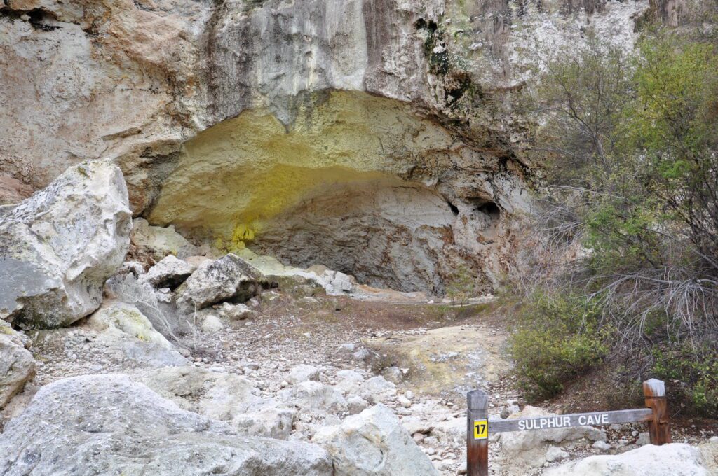 image of sulphur cave, wai-o-tapu thermal wonderland, new zealand