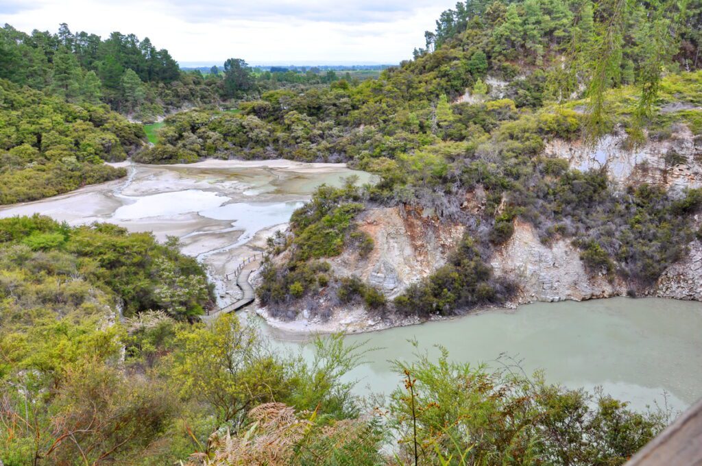 image of frying pan flat, wai-o-tapu thermal wonderland, new zealand