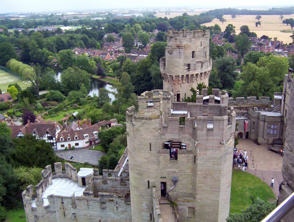 image of the gatehouse tower and caesar's tower, warwick castle, england