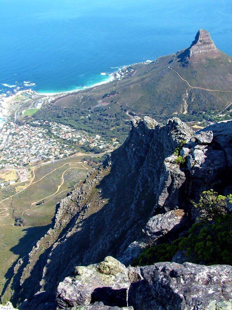 image of rocky outcrops on table mountain, cape town, south africa