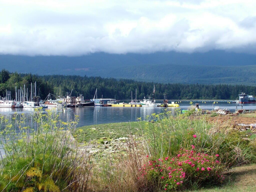 image of deep bay harbour, vancouver island, british columbia