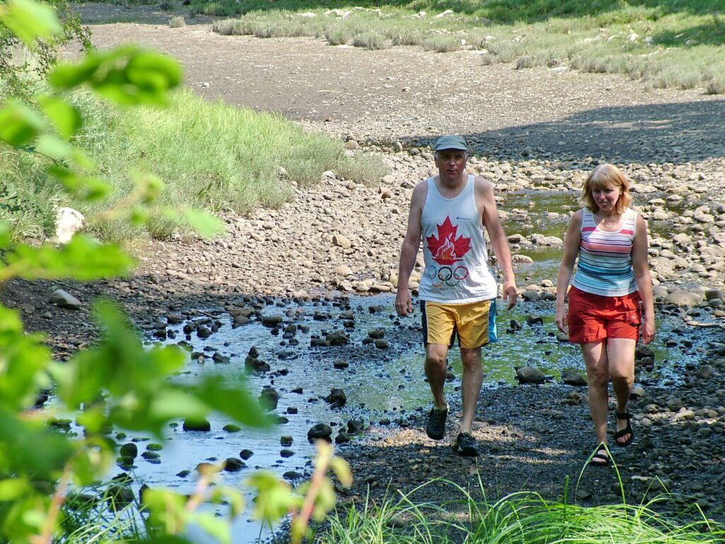 image of bob and claire, deep bay, vancouver island, british columbia