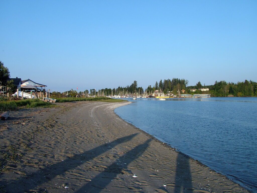 image of deep bay harbour, vancouver island, british columbia