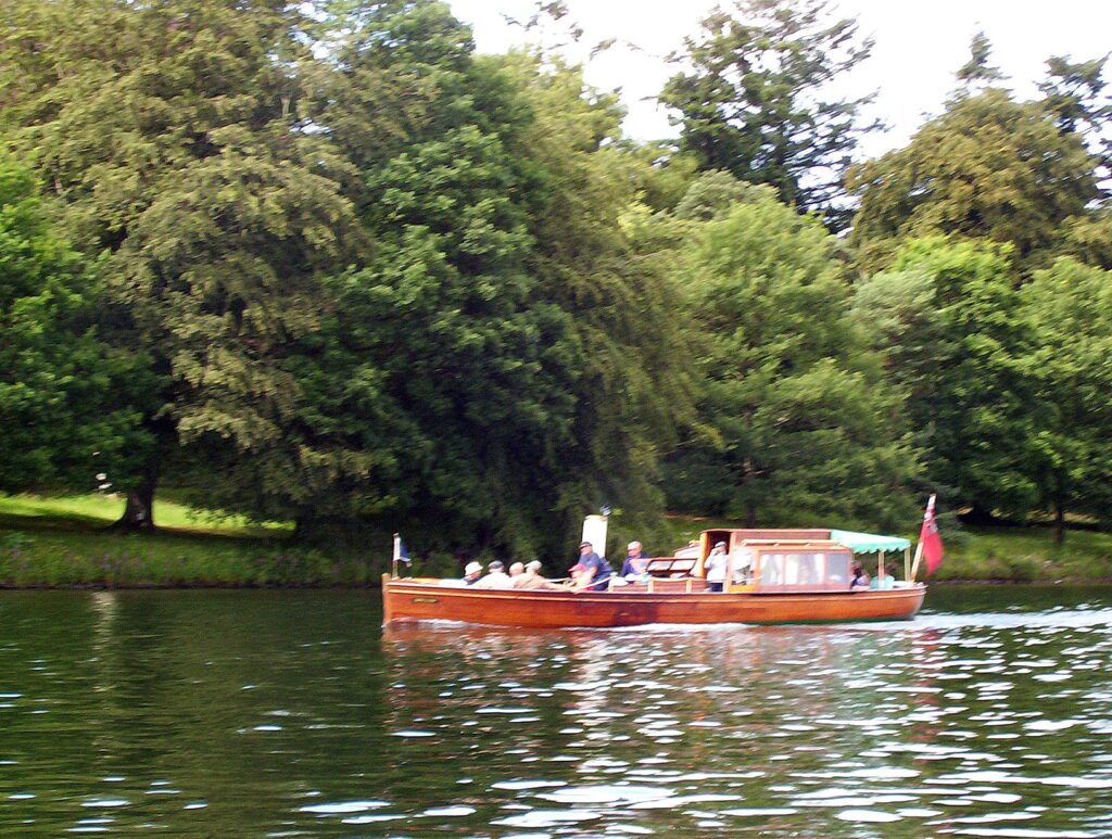 image of steam launch Swallow, Bowness Bay, Lake Windermere, Lake District National Park, England