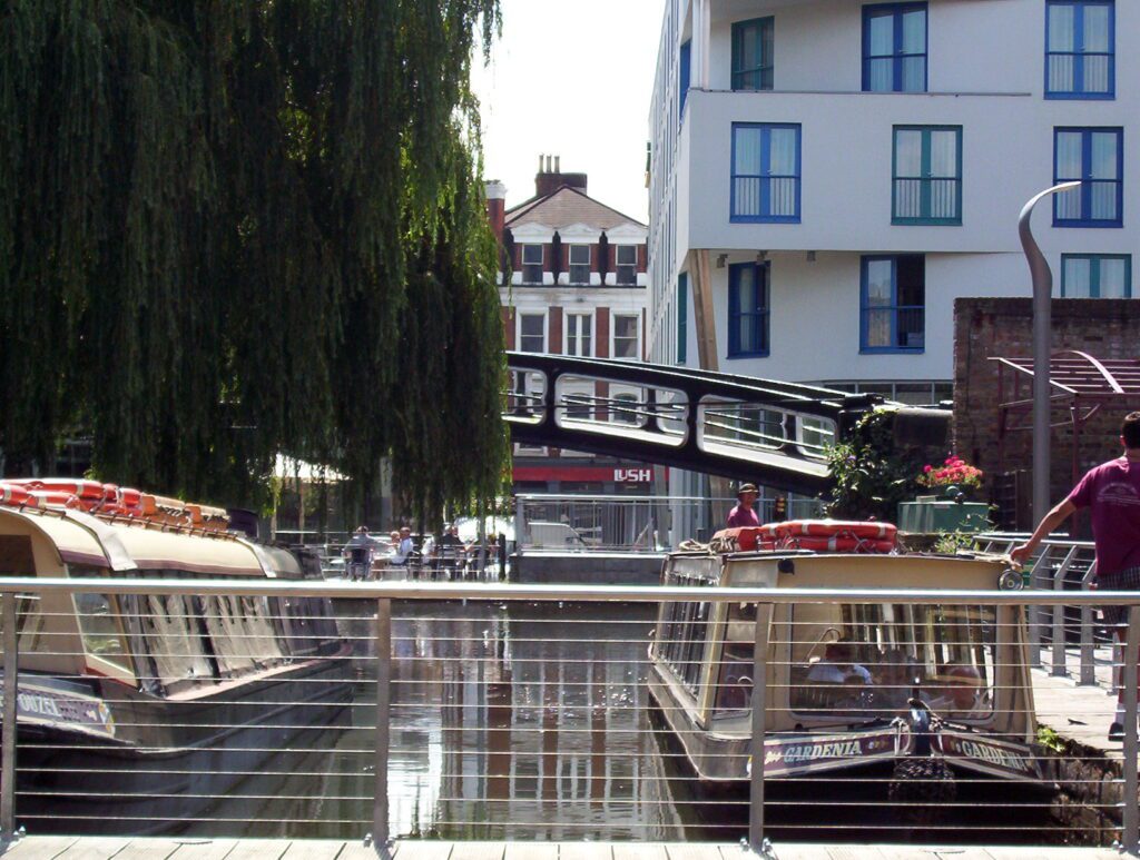 image of Regent's Canal, Camden Town, London, England