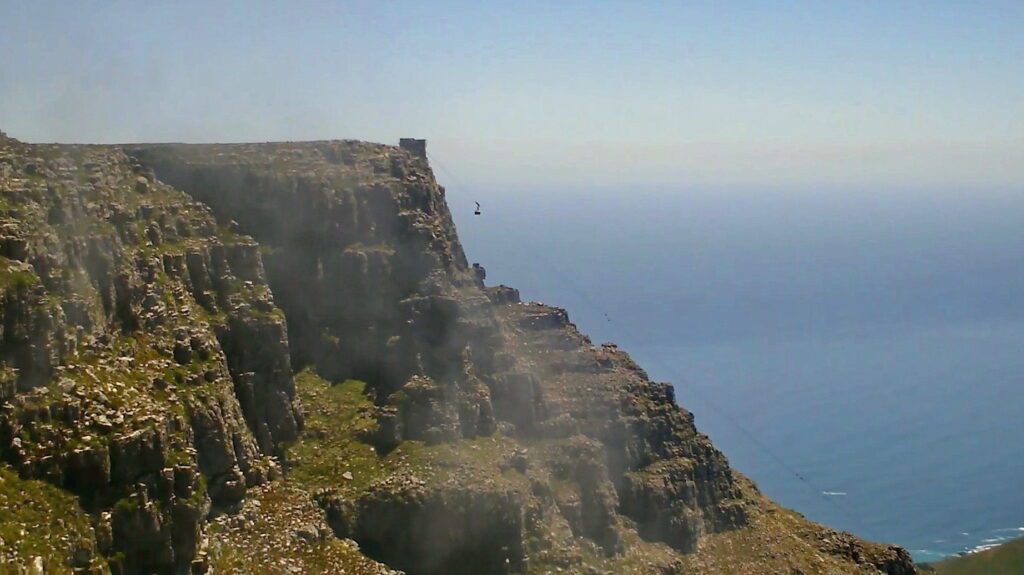 image of a cable car, Table Mountain, South Africa